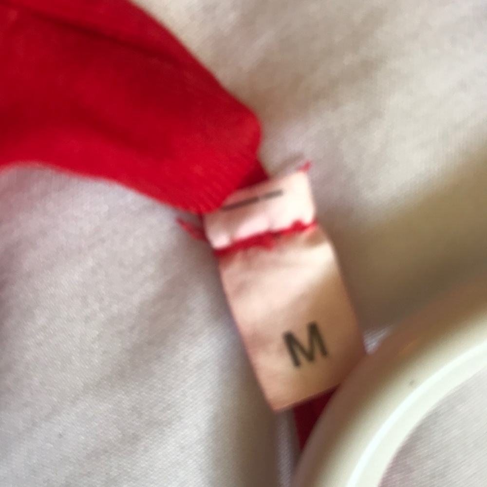 Red Bikini - Picture 4 of 4
